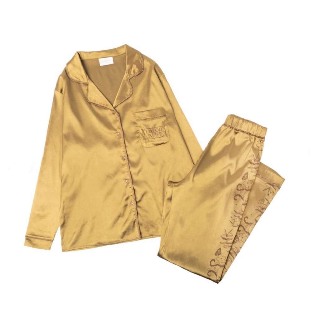 NWT Taylor Swift “Fearless (Taylor’s Version)” Pajamas
